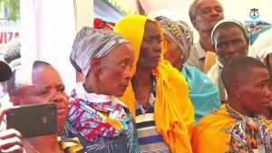 Embedded thumbnail for NIWAOMBE WATAALAMU, TUTEGE SIKIO LA UPENDO, TUNAPOWASIKILIZA WANANCHI. RC - MAKONDA